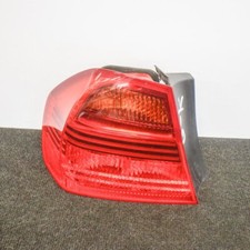Feu arrière BMW 325