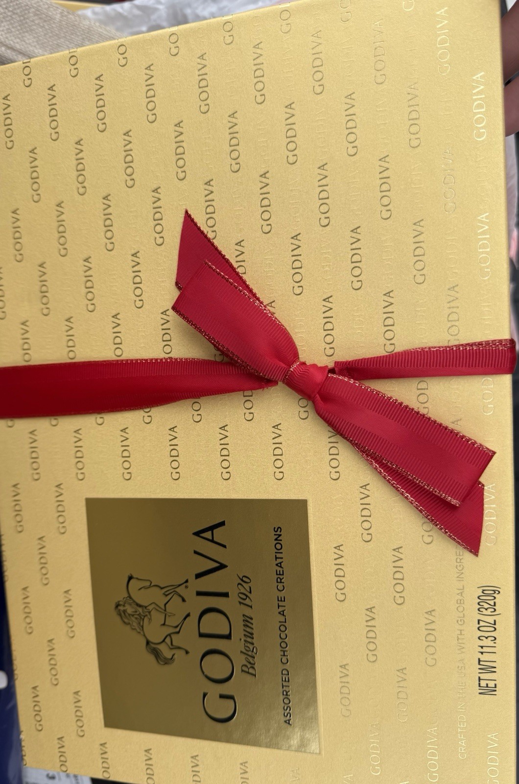 Godiva Goldmark Premium Assortment 27 Chocolate Creations Gift Box 11.3 Oz