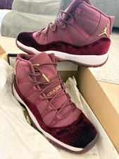 Jordan Air Jordan 11 Heiress Limited Edition Night Maroon Gold 9.5Y High Top