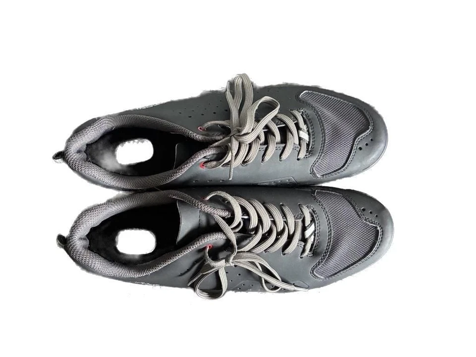 Zapatos de ciclismo urbano Louis Garneau (para hombre) Foto 3 de 3