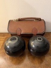 Henselite Vintage Championship Set 2 Lawn Bowls with Carry Case Bag