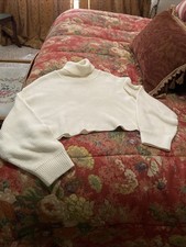 H And M Sweater New, Without Tags. Size Medium.