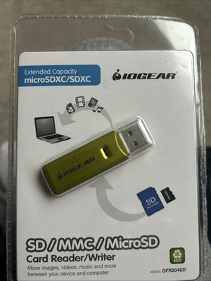 Iogear GFR204SD MicroSD, SD, MMC Card Reader/Writer USB 2.0
