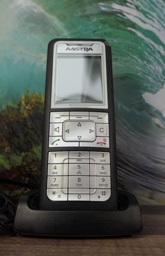 Aastra 622d – DECT Business Telefon – Bluetooth – Inkl. Ladeschale – Gut erhalte