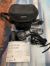 Fuji Finepix S700 7.1MP Digital Camera W Bag, Cap , Sd Card A/V USB Cable works