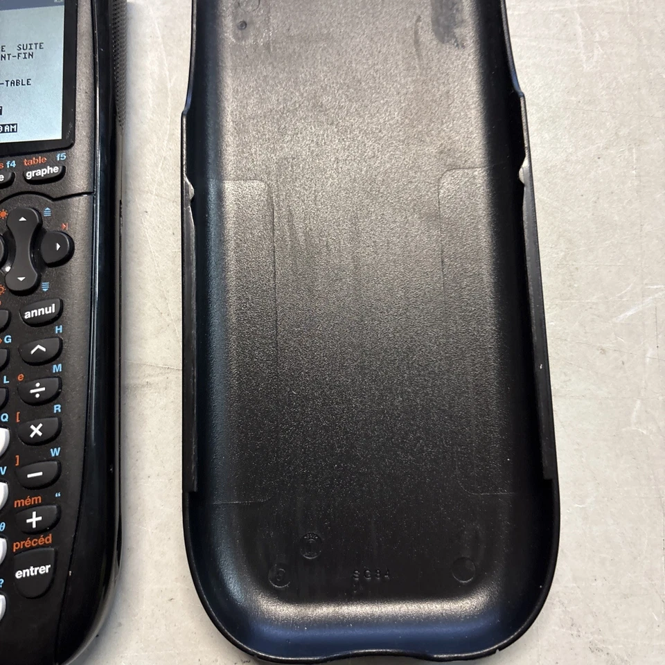 Texas Instruments TI-82 Python Calculatrice Scientifique Parfait État Lycée Bac - Photo 3/4