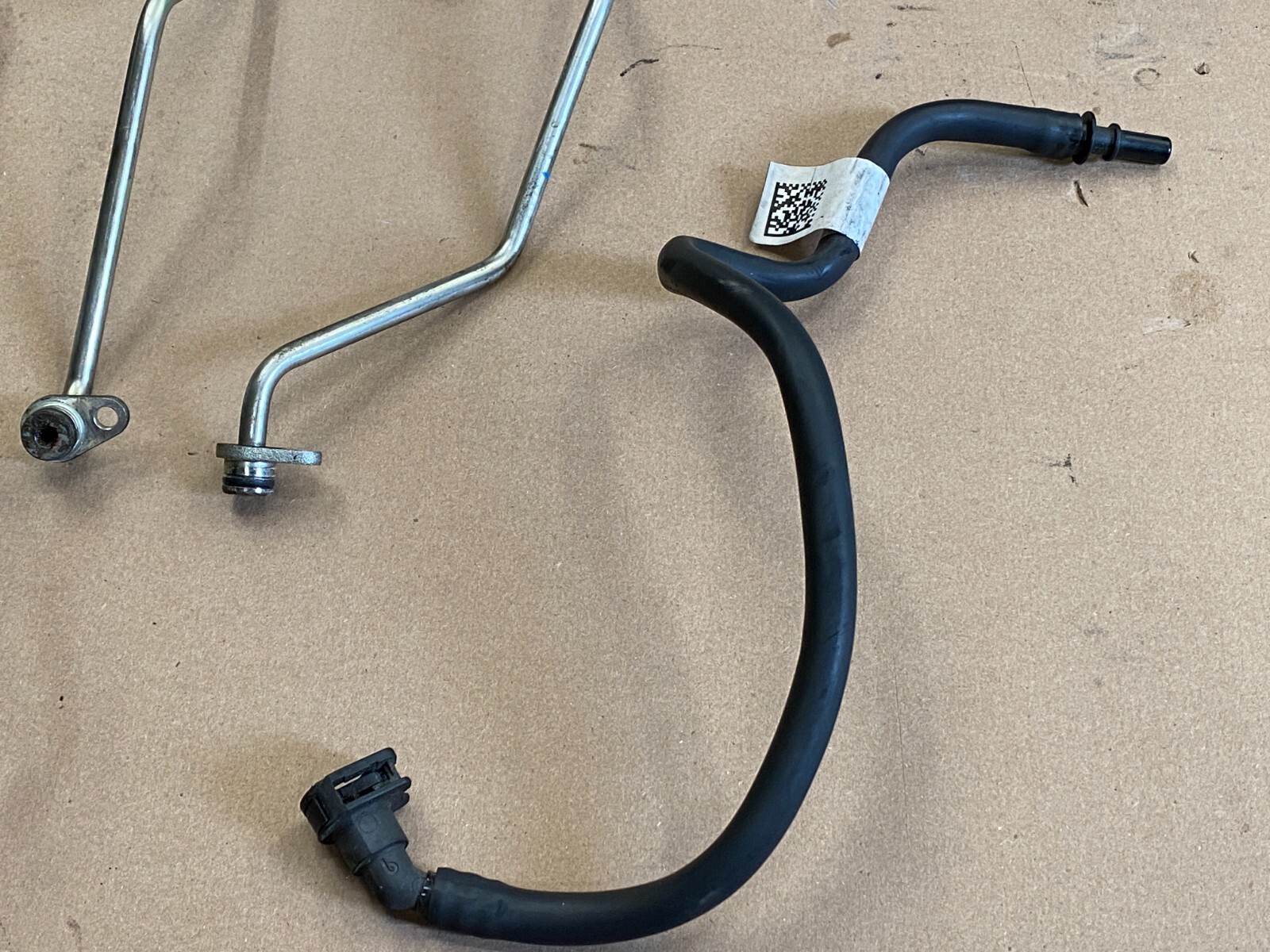 17 18 Maserati Levante AC Coolant Oil Cooling Hose Tube Pipe Set 3.0L 1442 OEM