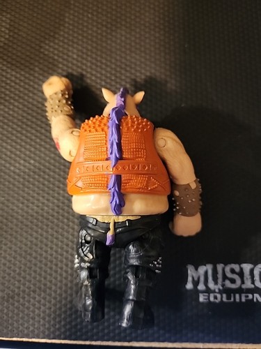 Vintage 2015 Teenage Mutant Ninja Turtles Bebop 5” Figure TMNT - Picture 2 of 2