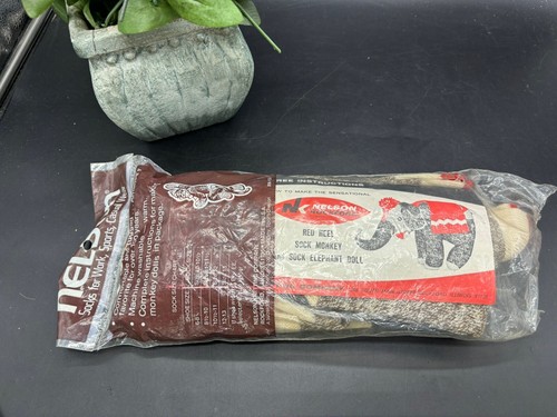 VTG Nelson Rockford Red Heel Socks/ Monkey Elephant kit 3 Pairs Size 11-11.5 NOS - Picture 5 of 7