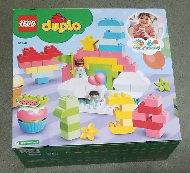 LEGO DUPLO Classic Creative Birthday Party 10958 Building Toy 200
