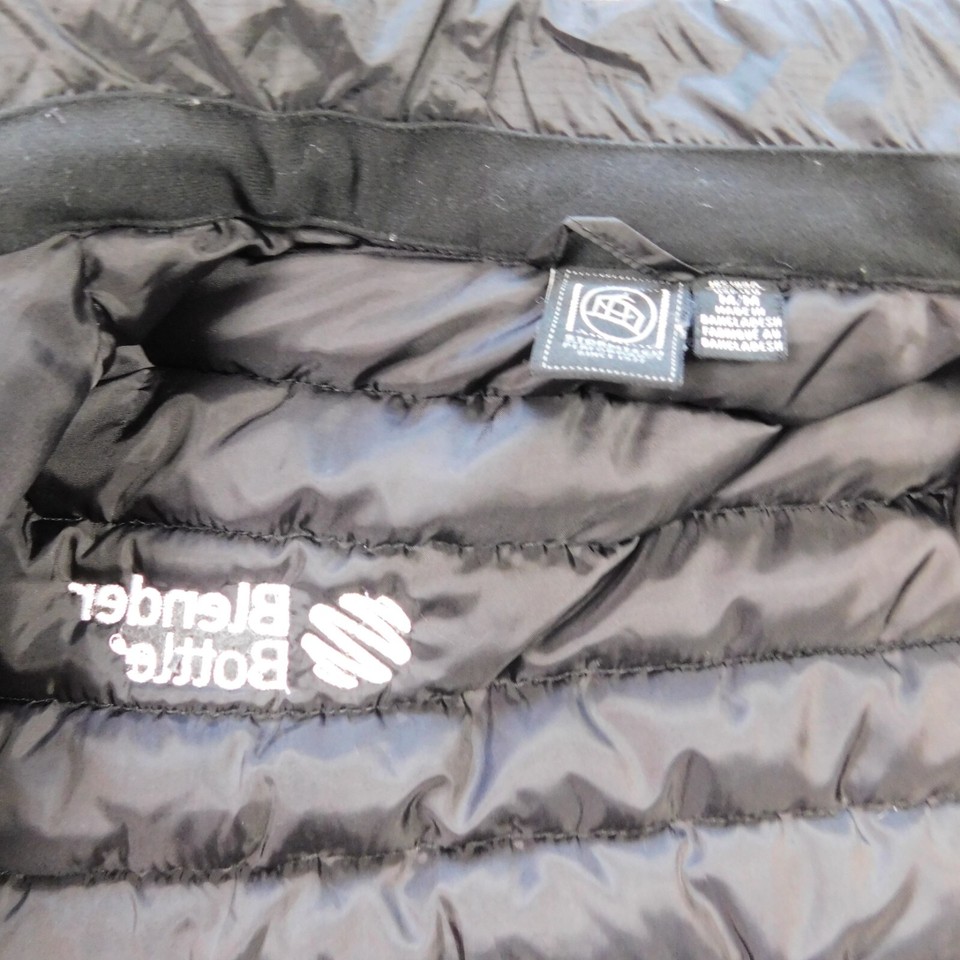 Stormtech Puffer Jacket StormTech Puffer Coat Medium Black Blender Bottle Embroidered Insulated ...