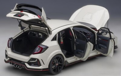 Autoart Honda Civic Type R (FK8) 2021 (Championship White) 1