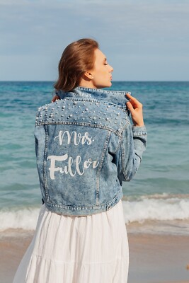 BRIDAL CUSTOMIZED DENIM JACKET WITH PEARLS,WEDDING GIFT FOR BRIDE,JUST MARRIED