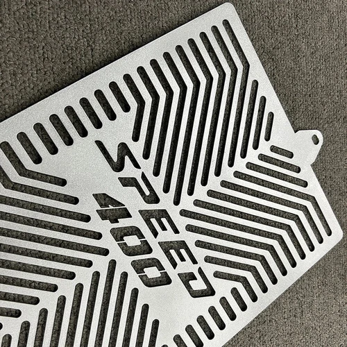 NUEVO Protector de cubierta de rejilla de radiador para Triumph Speed 400 2024 plateado - Imagen 6 de 7