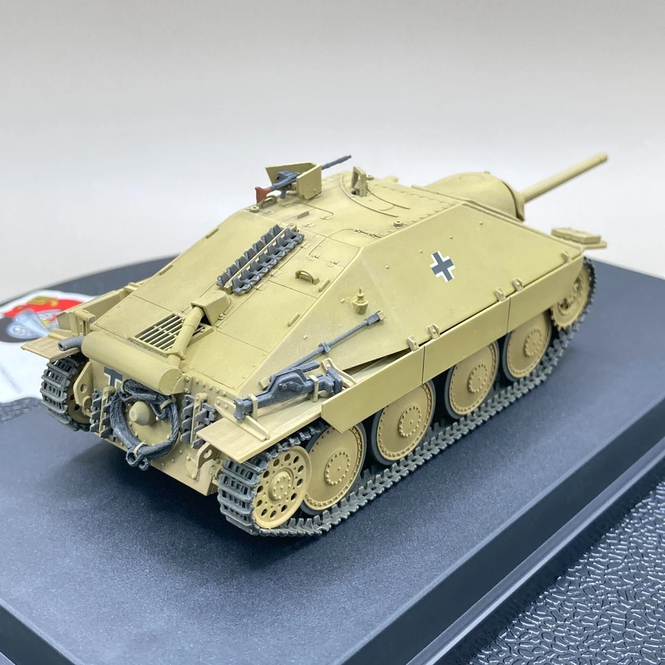 Tamiya 1/48 Jagdpanzer 38(t) Hetzer Mittlere Produktion finished model 26504 - Image 4 of 4