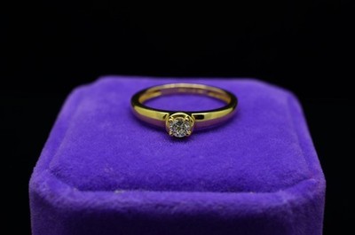 Diamonique 14K Yellow Gold Round Solitaire Ring Band Size 6.5