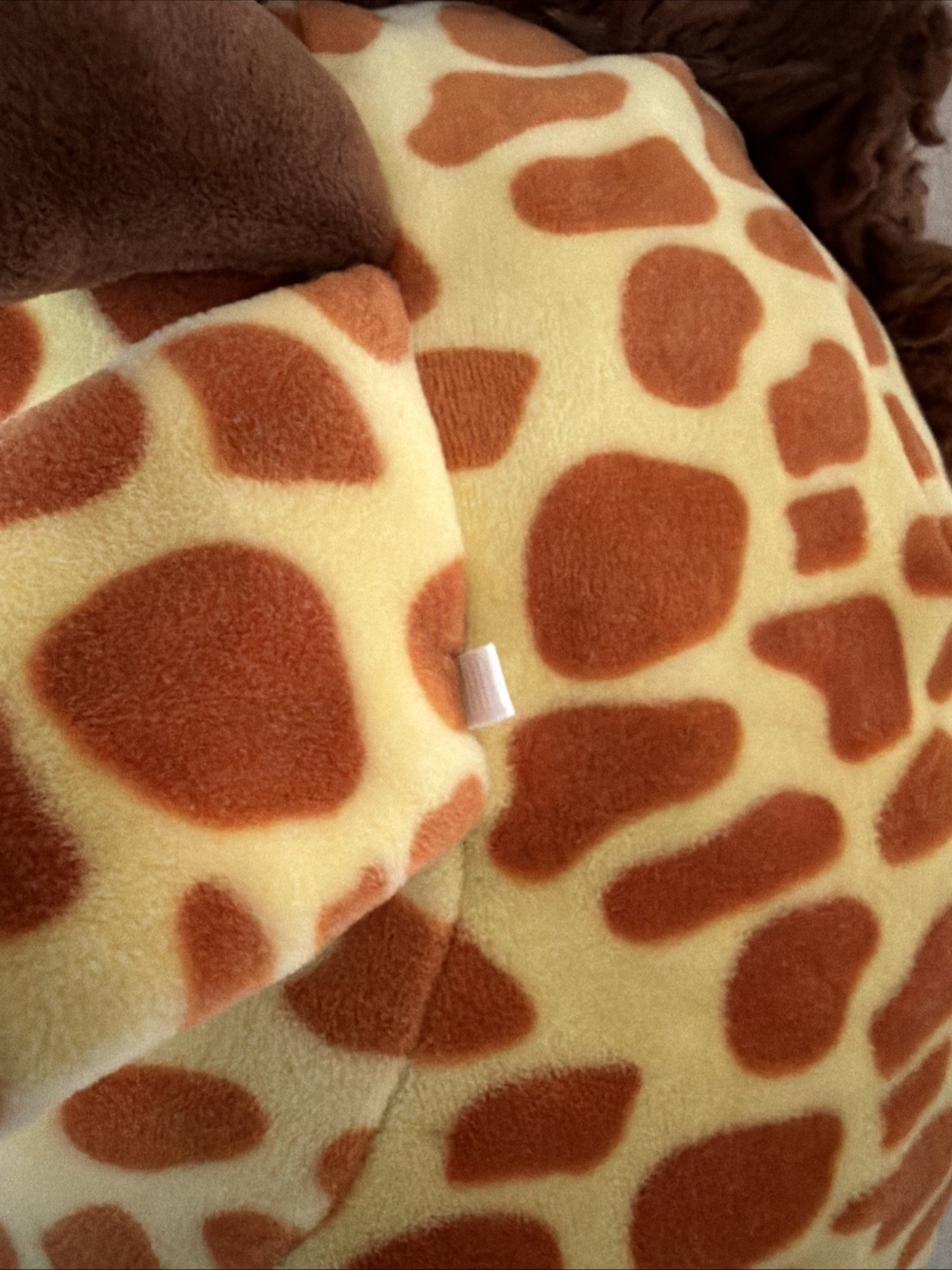 Hug Fun  Giraffe 18” Plush