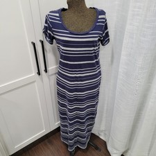 Gap Striped Navy and White Maxi Dress Scooped Neckline Cap Sleeves Size Medium