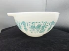 Vint Pyrex 1 1/2 Pt Amish Butterprint Cinderella Bowl 441 Turquoise on White 6"