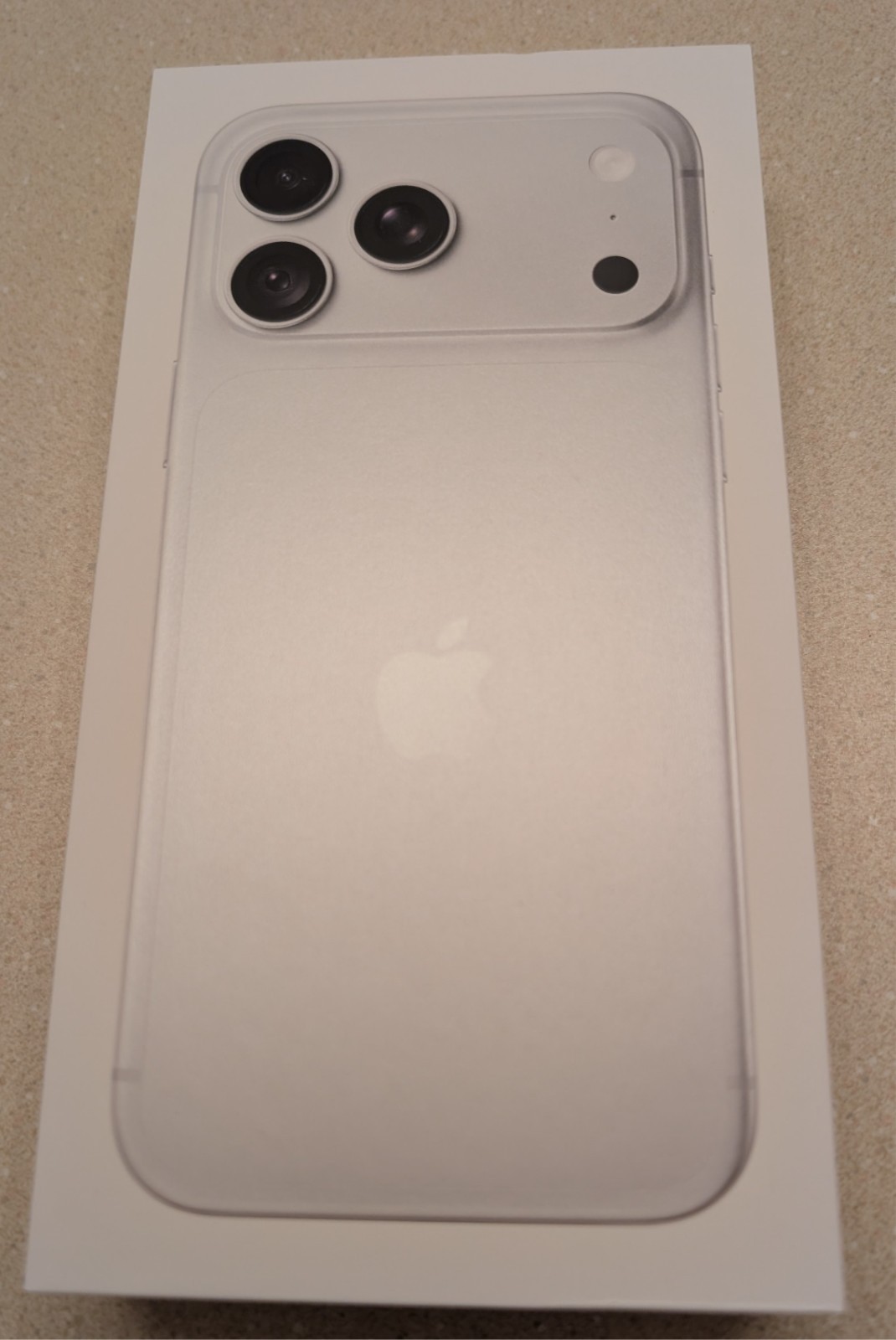 NEW! Apple iPhone 18 Pro Max - 2 TB - Silver (Unlocked) In-Hand Ready to Ship