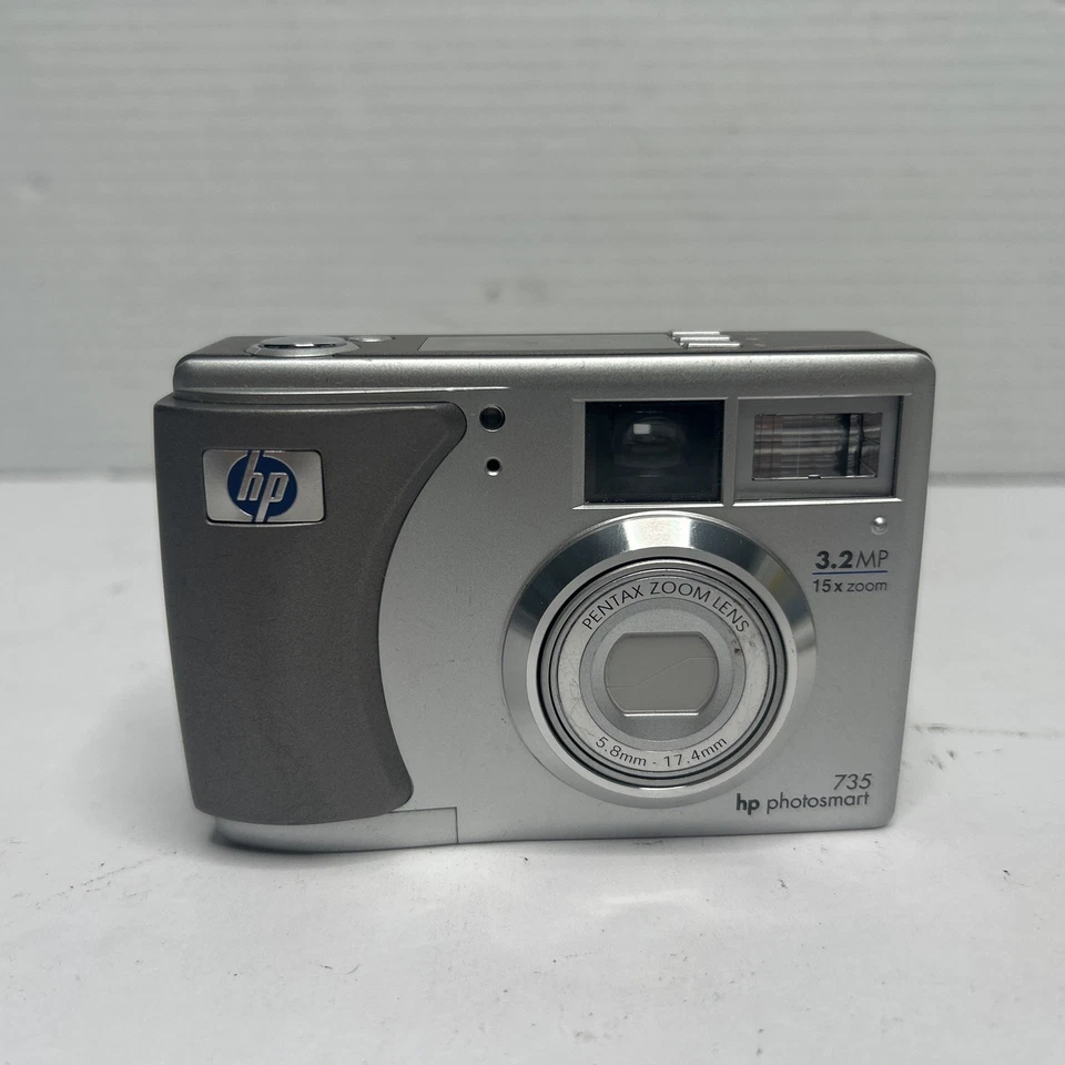 HP PhotoSmart 735 Compact Digital Camera With Original Box & Dock Tested Working - Image 2 of 4
