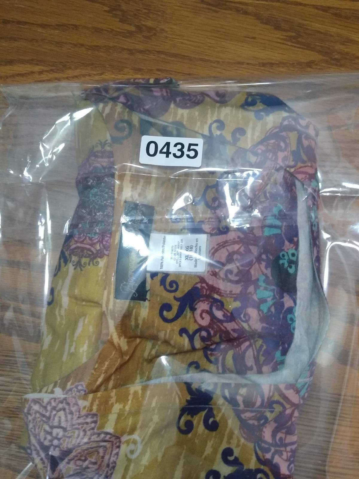 Appropriate Behavior XL Multicolored Paisley Squa… - image 11