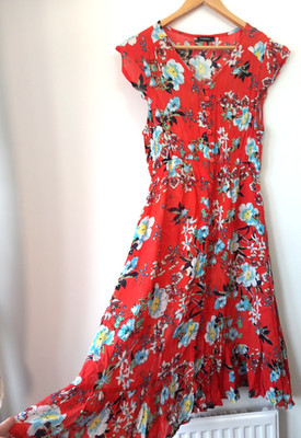 Claudia C Größe 16 Crinkle Sommerkleid rot orange bunt Blumen Midi Knopfleiste