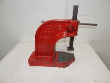 DAKE N* Y MANUAL PRESS 1.5 TON M4348