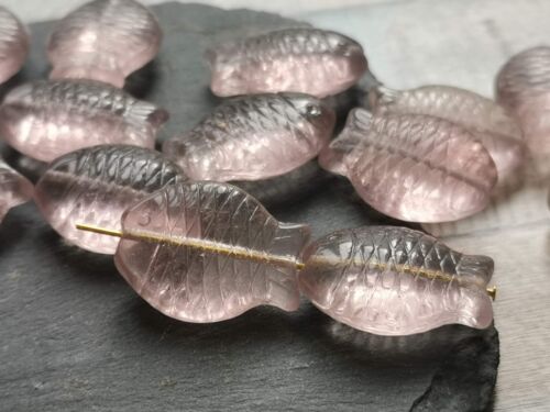 5 Czech large chunky glass fish beads - pale pink - 22 x 19 mm - Picture 8 of 8