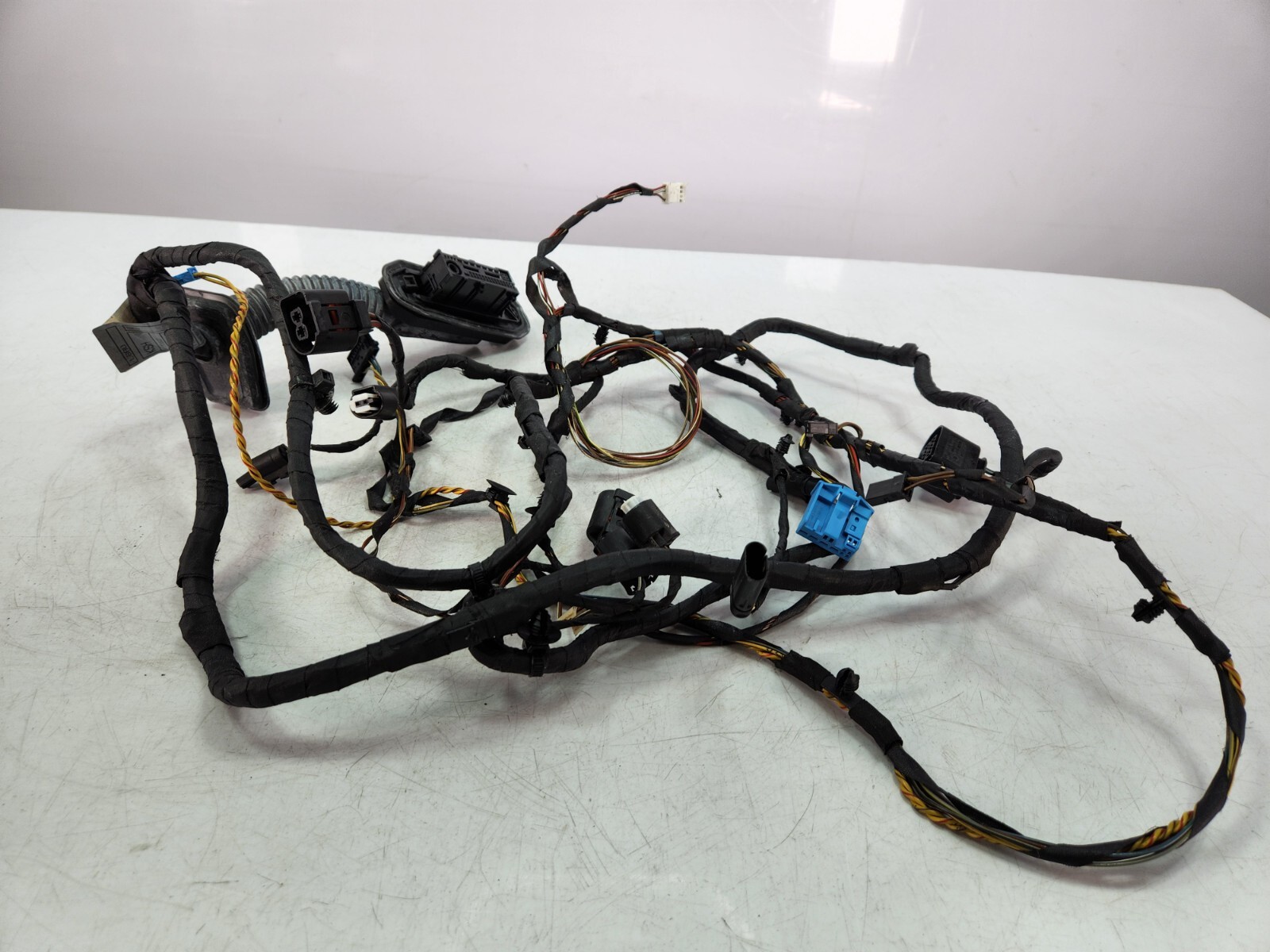 ✅ 2010-2014 OEM Rolls Royce Ghost RR4 Rear Left Side Lower Door Wiring Harness