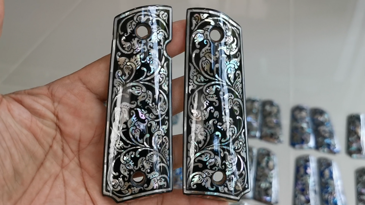 MOTHER OF PEARL 1911 FULL SIZE GRIPS FIT COLT KIMBER RUGER S&W