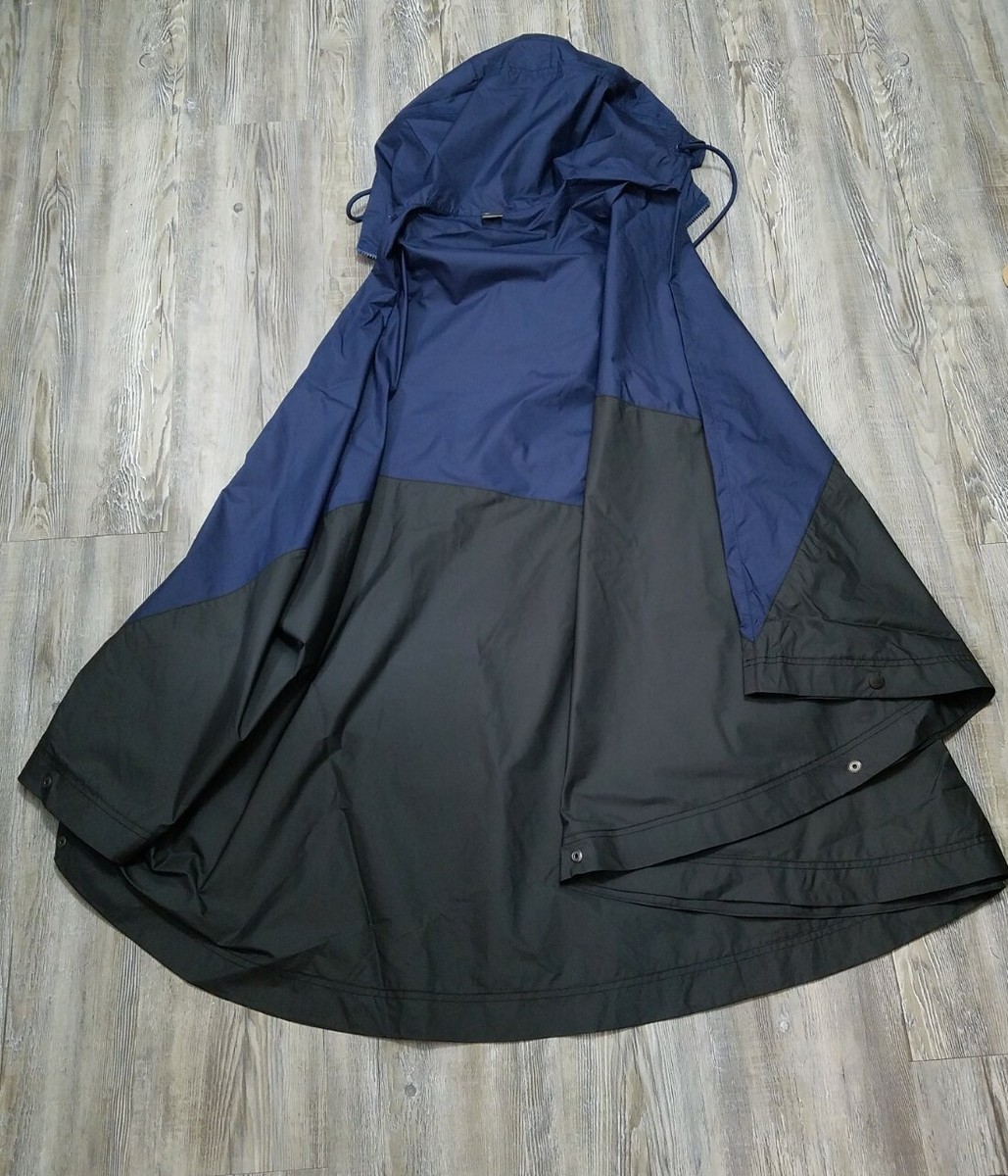 Nike Poncho Rain Jacket Unisex One Size Fits Most Black