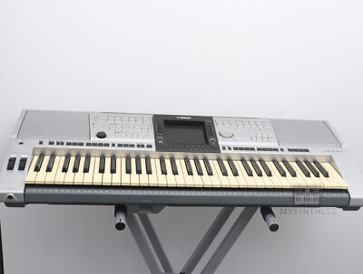 Yamaha PSR 3000 - 61 Tasten Workstation Keyboard + 1 Jahr