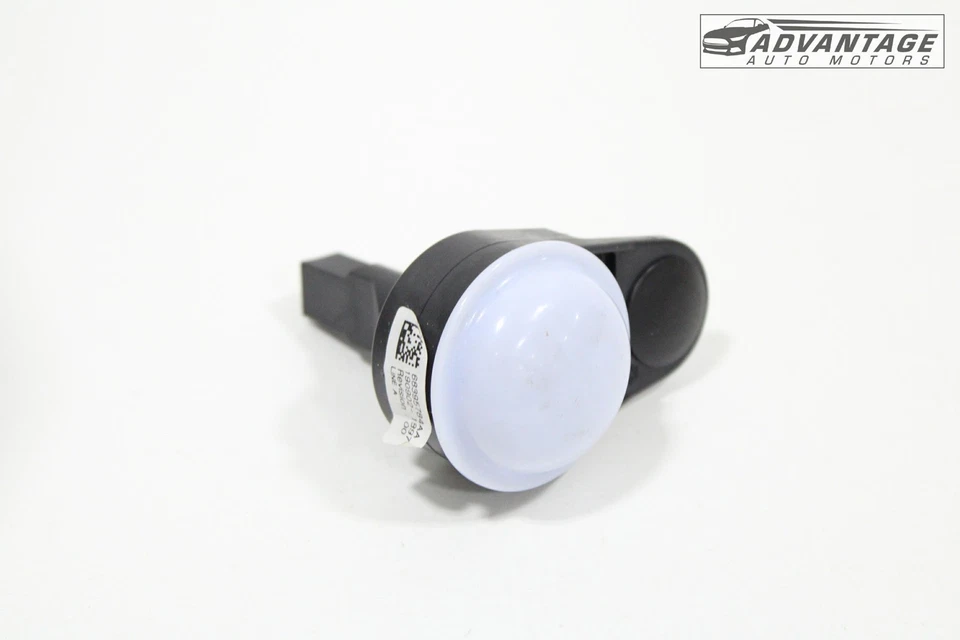 2001-21 JEEP GRAND CHEROKEE DASH DASHBOARD INSTRUMENT PANEL COURTESY LIGHT LAMP - Image 2 of 4