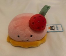 Pretty Patisserie Dome Framboise Jellycat | Jelly Journal