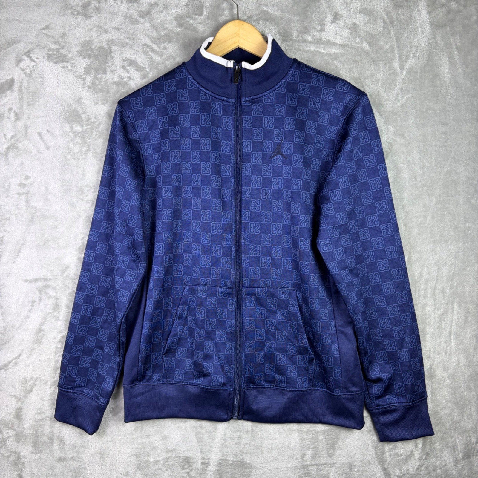 Jordan boys track jacket xl monogram 23 jumpman full zip blue sportswear active