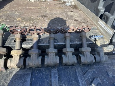 1 1/2  IPS Powell Bronze Gate Valve NOS