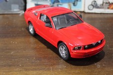 Revell 06 Ford Mustang Gt Built Clean 125 Revell 06 Ford Mustang Gt Built Clean 125
