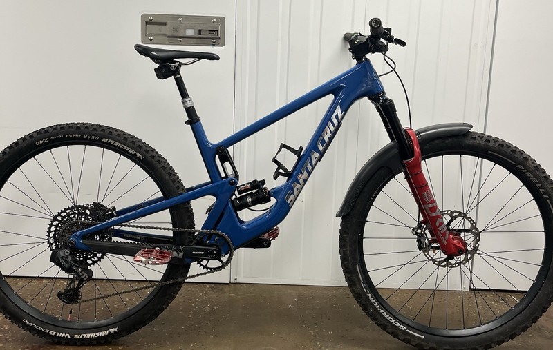 AXS X01 Santa Cruz Hightower CC Full Suspension Enduro / Trail Mountain Bike MTB