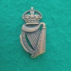 WW1 18th London Regiment London Irish Rifles Cap Badge