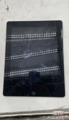 Apple A1430 iPad 32GB 3rd Gen 9.7'' Retina Display Wi-Fi Tablet Device