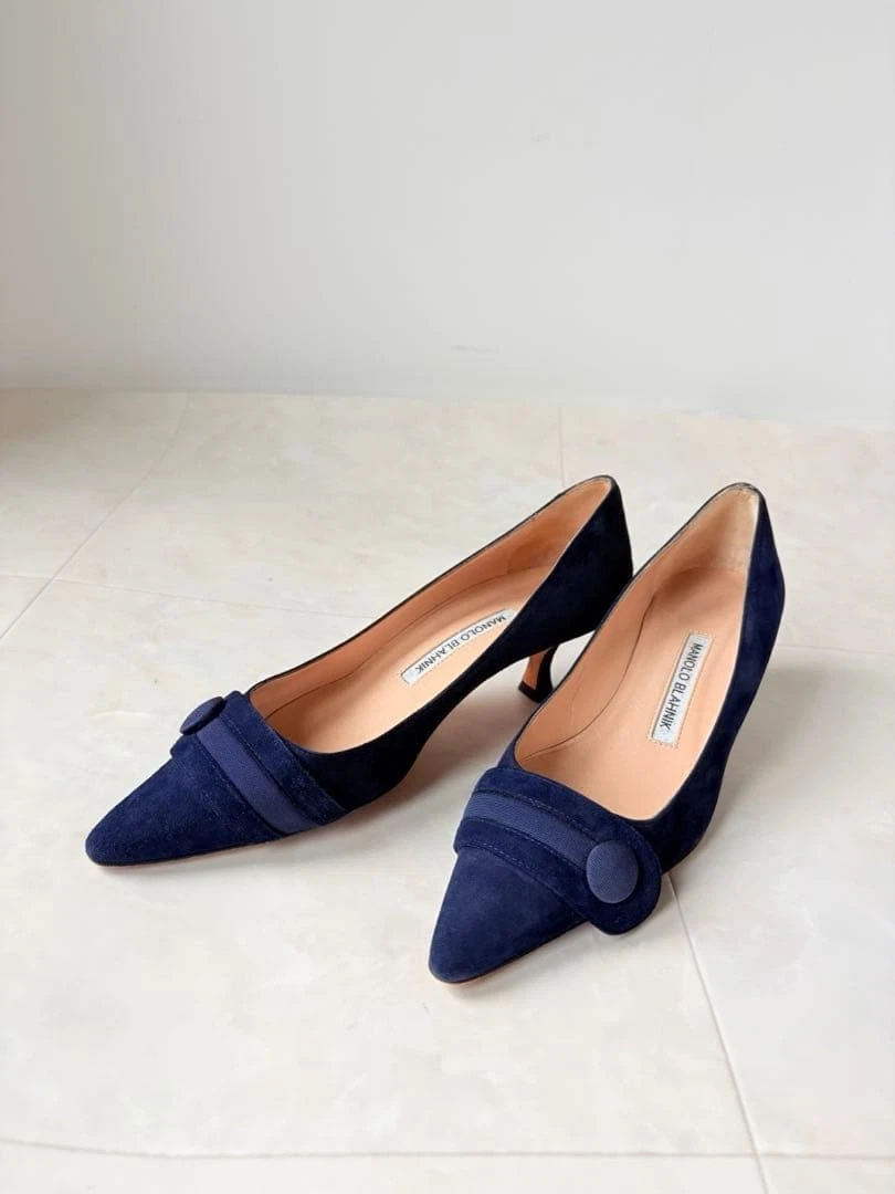25+ Manolo Blahnik Blue Heels for Women for sale | Updated Oct 2026