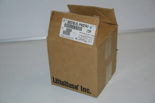 Littelfuse box of 2000 15AMP 32VDC 0257015.PXOCRV Automotive Square Fuses New