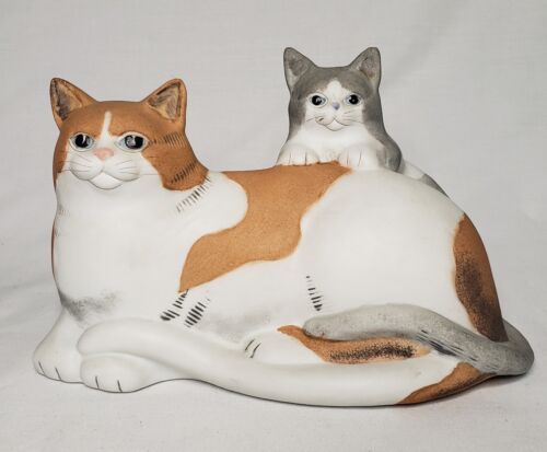 Vintage Mary Lake Thompson For Silvestri Cat and Kitten Ceramic Figurine Taiwan - Foto 1 di 7