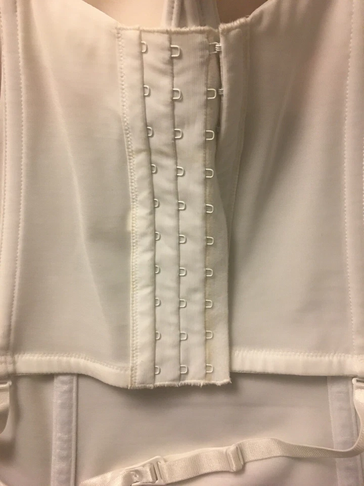 BNWT Le Mystere Bustier de seducción nupcial blanco Talla 34D (US) #2355 Foto 4 de 4