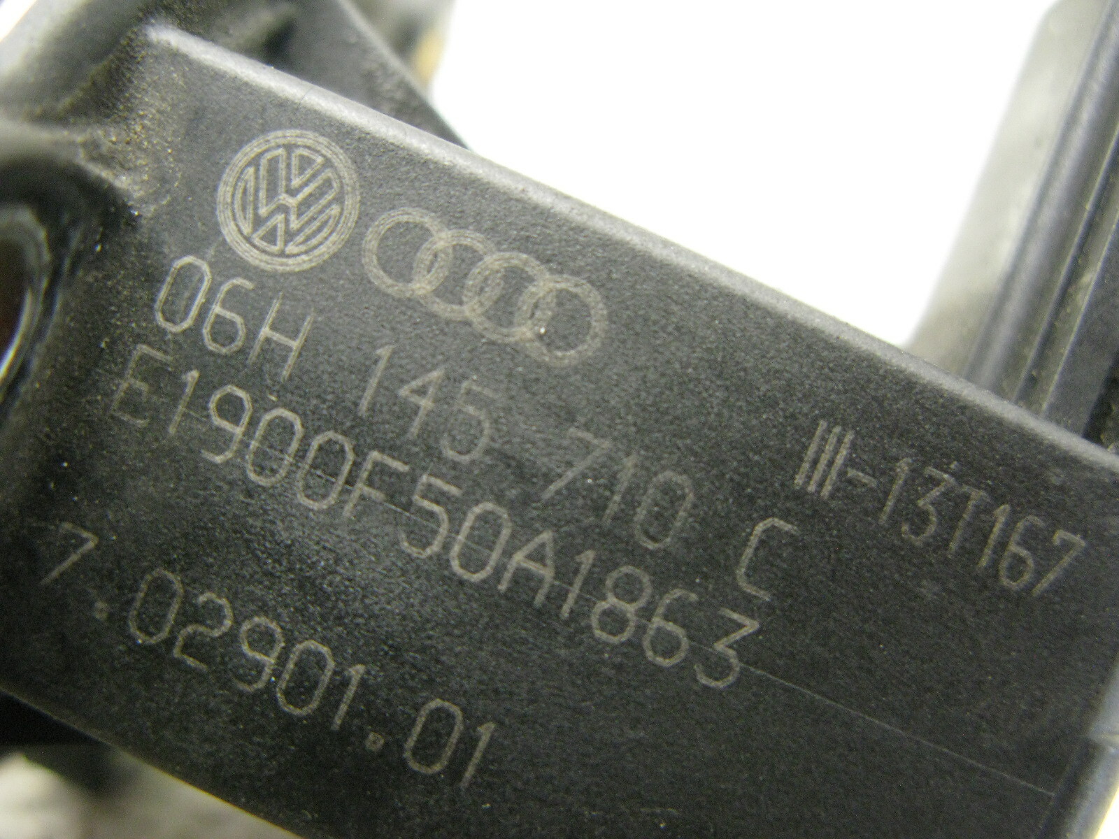 0917 AUDI 8T A5 QUATTRO 2.0 TFSI DIVERTER VALVE TURBO BYPASS VALVE OEM 042721 eBay