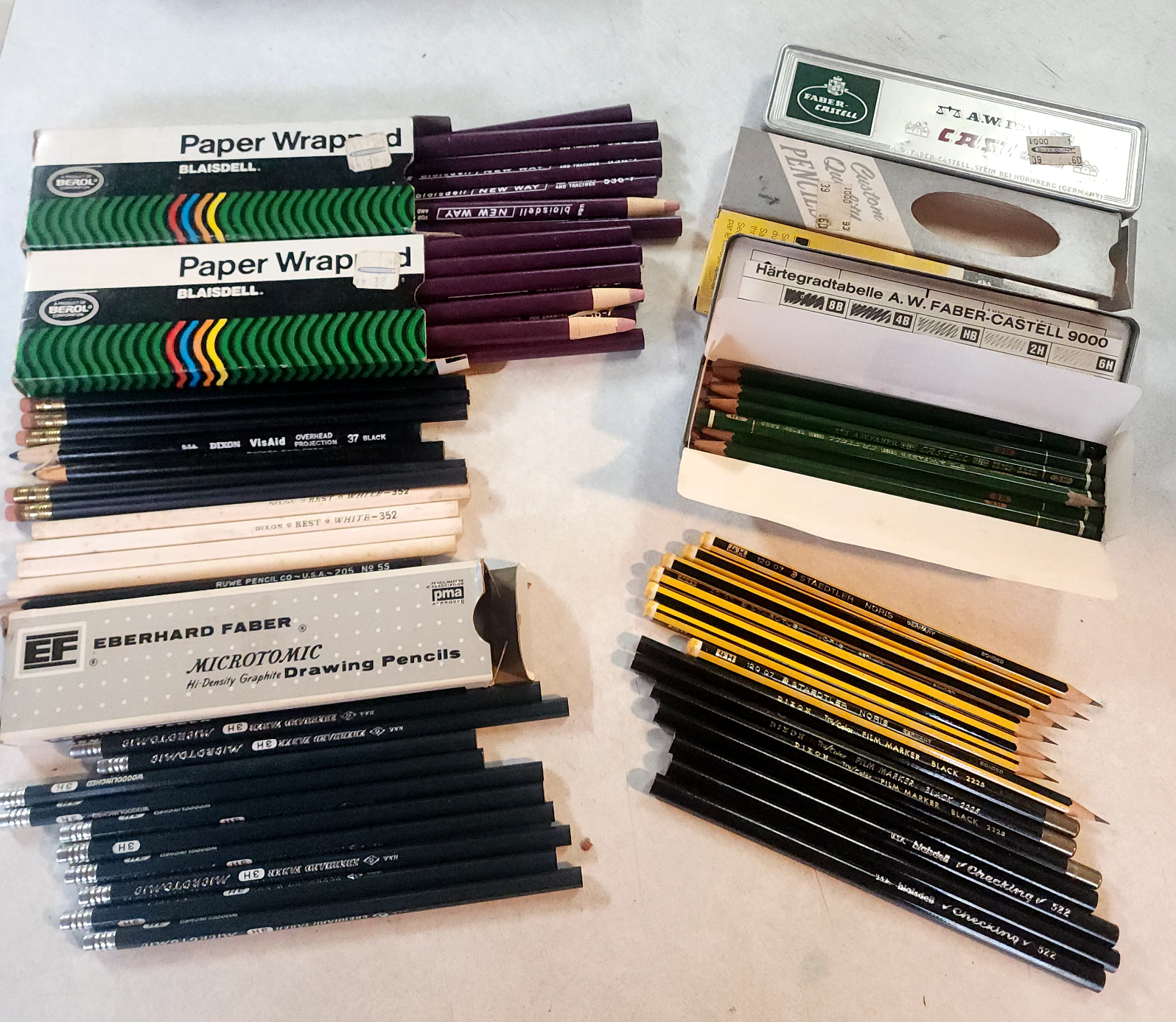 vintage drawing pencil lot EBERHARD FABER STAEDTLER NORIS FABER CASTELL