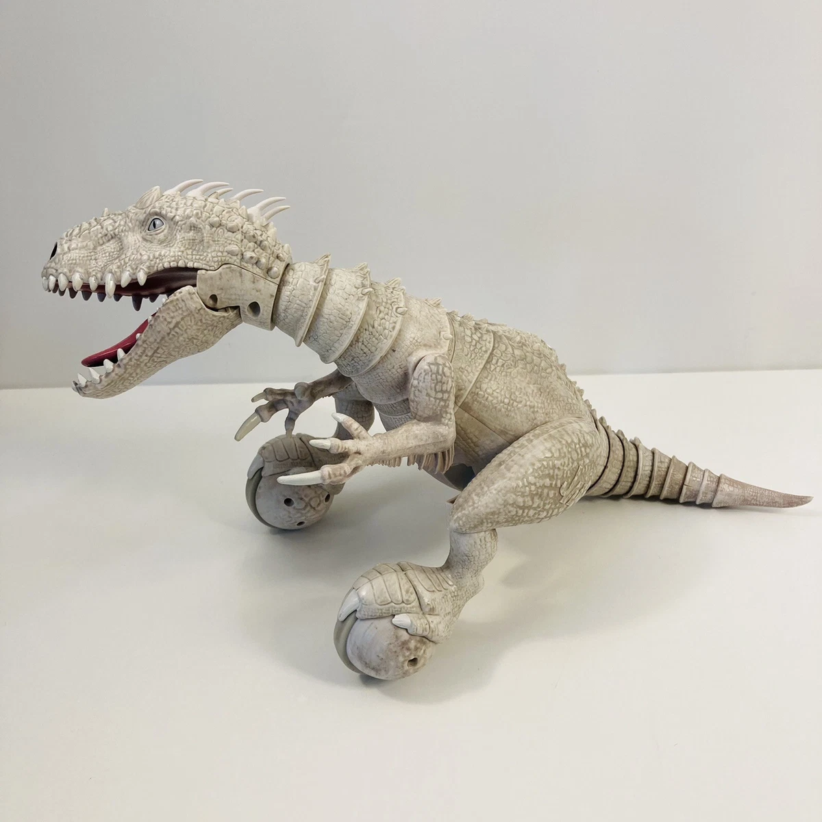 Zoomer robot cheap dinosaur