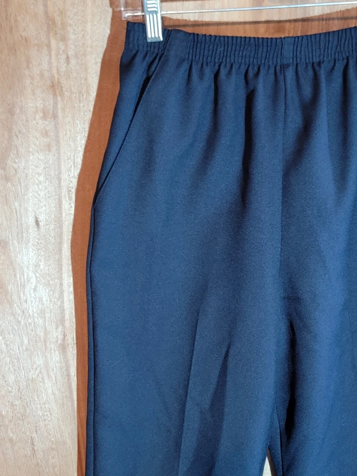 Calça social donnkenny feminina tamanho 10 cintura elástica cônica regular preta - Imagem 2 de 4