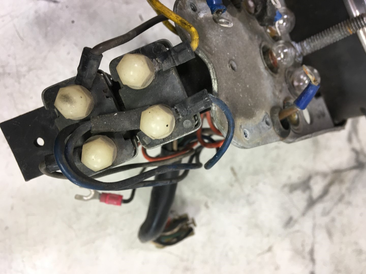 89 Harley Davidson FXSTS Springer Softail speedometer dash gauge meter